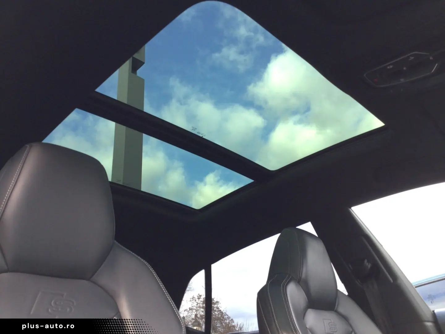 AUDI SQ8 4.0 TFSI quattro