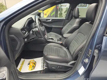 Ford Kuga Plug-in Hybrid ST-Line X