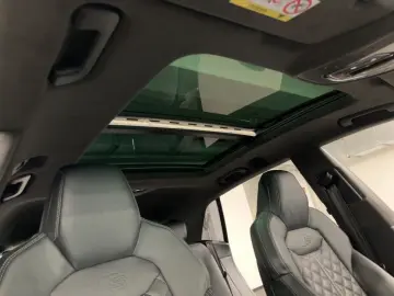 AUDI SQ8 TFSI tiptronic