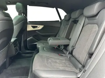 AUDI SQ8 TFSI