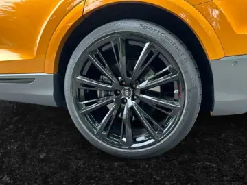 AUDI SQ8 TFSI