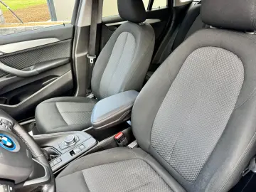 BMW X1 xDrive25e