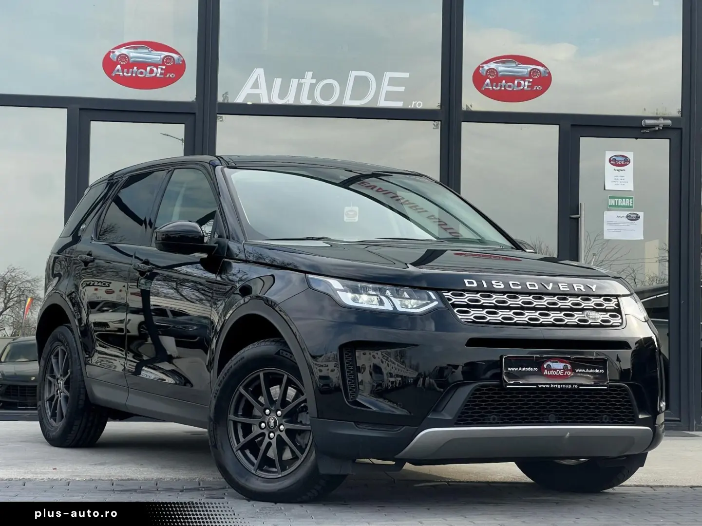 Land-Rover Discovery-Sport