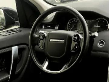 Land-Rover Discovery-Sport
