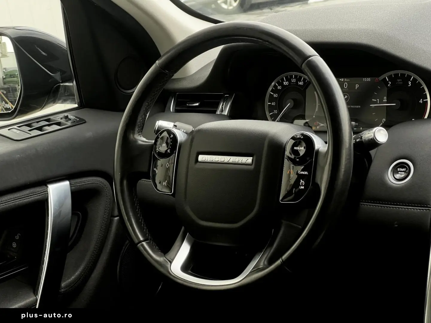 Land-Rover Discovery-Sport