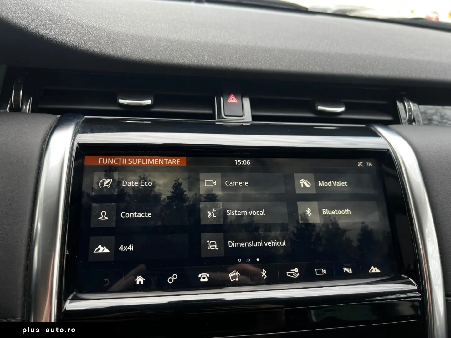 Land-Rover Discovery-Sport