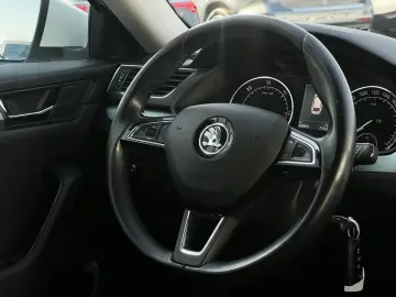 Skoda Superb Gen-Iii-2015