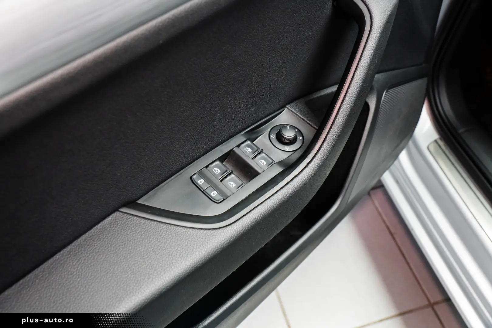 SKODA SUPERB AMBITION 2.0 TDI DSG