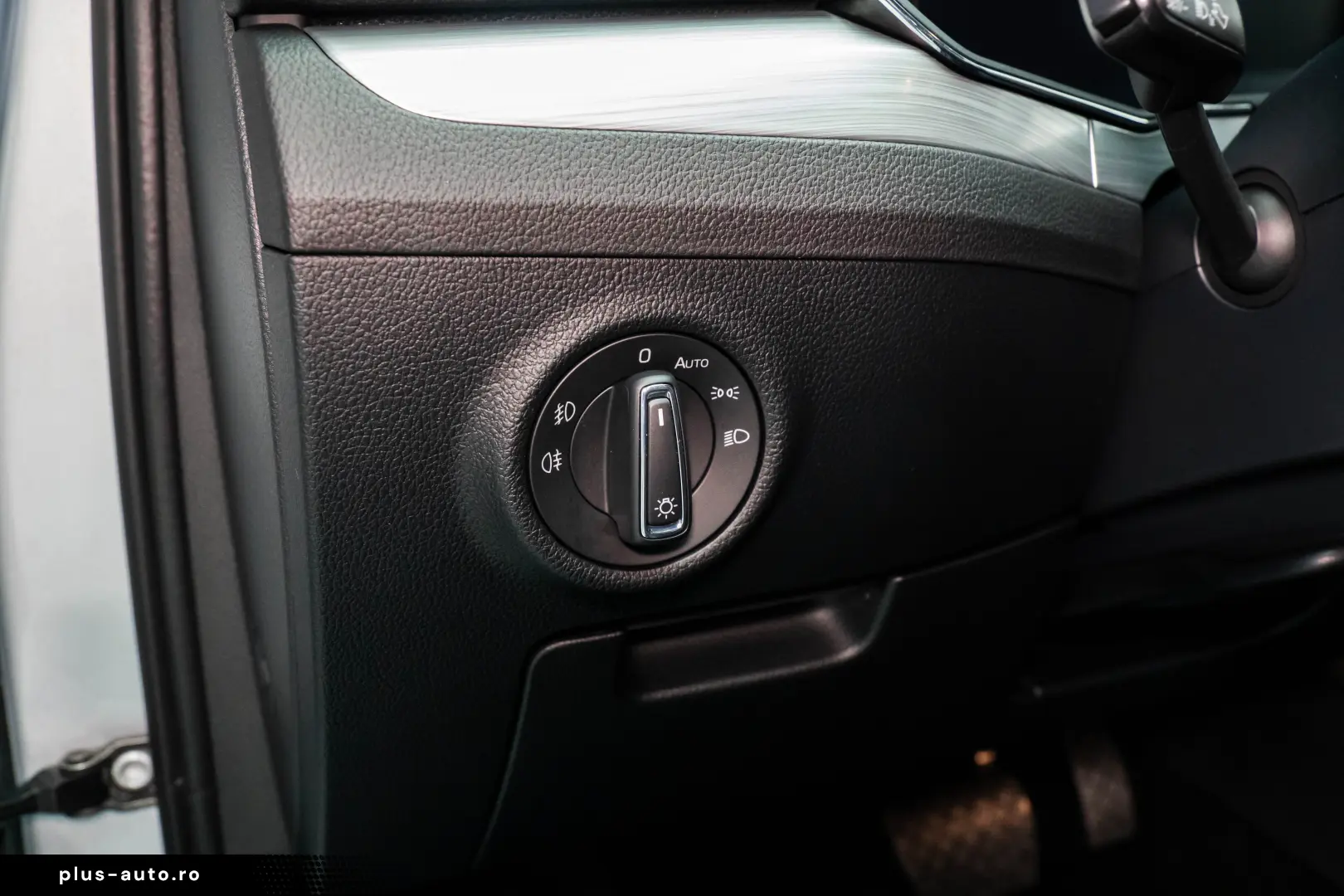 SKODA SUPERB AMBITION 2.0 TDI DSG