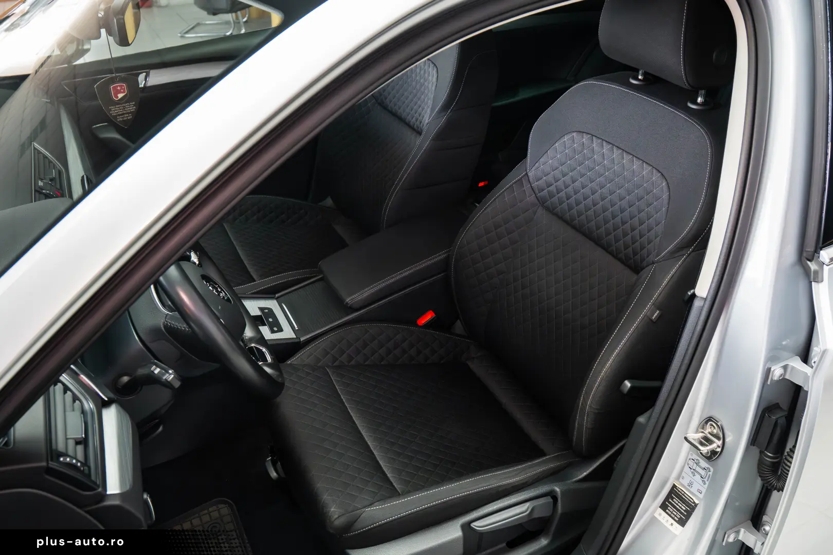 SKODA SUPERB AMBITION 2.0 TDI DSG