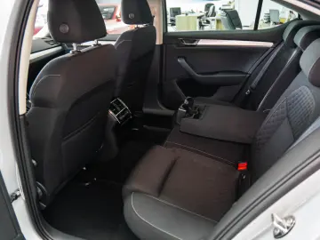 SKODA SUPERB AMBITION 2.0 TDI DSG