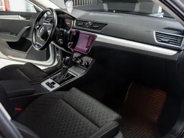 SKODA SUPERB AMBITION 2.0 TDI DSG