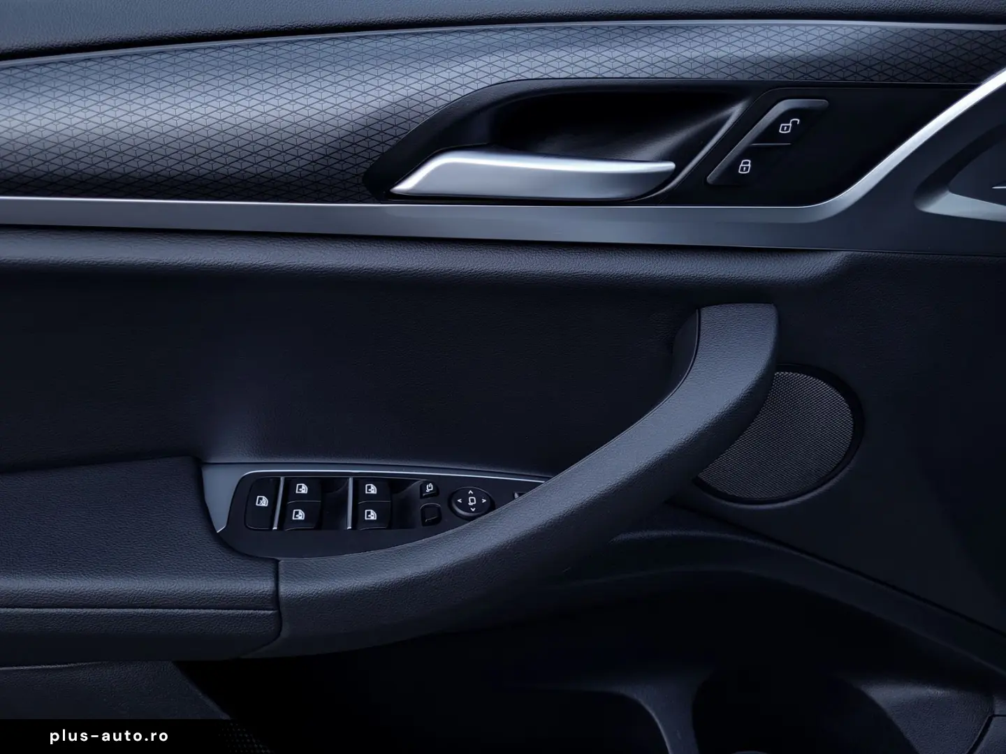 BMW X3 xDrive 20 d M Sport H&K KEYLESS R-KAM 20''