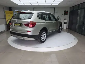 BMW X3 2.0d xDrive   185cp