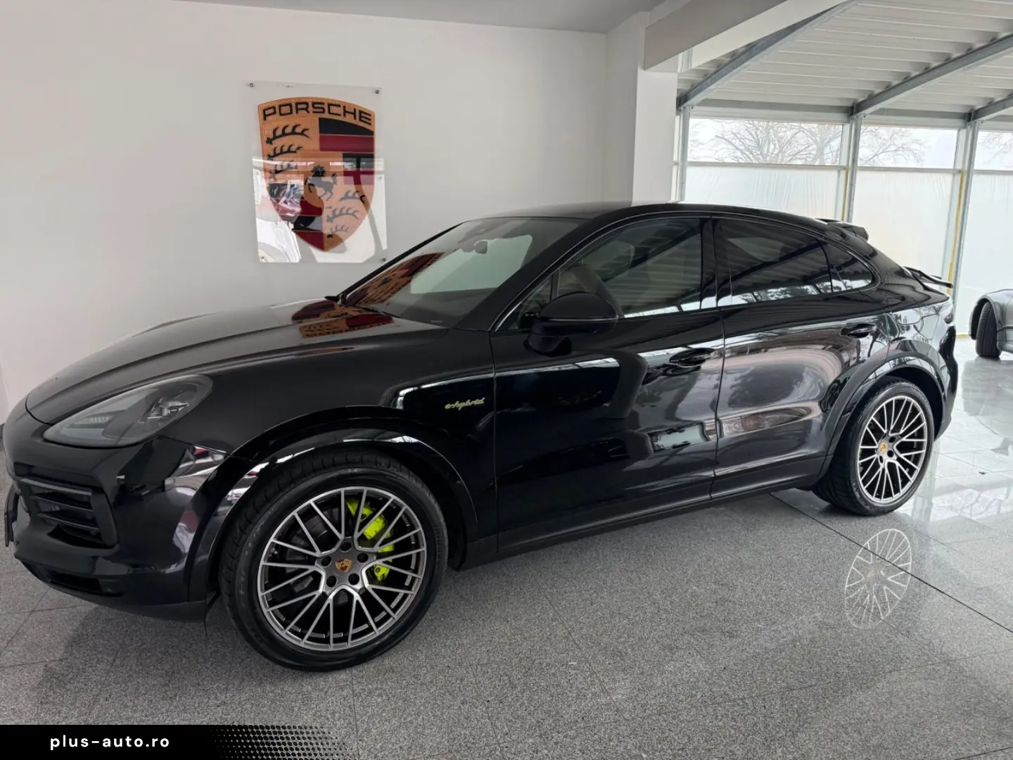 PORSCHE Cayenne Coupe E-Hybrid