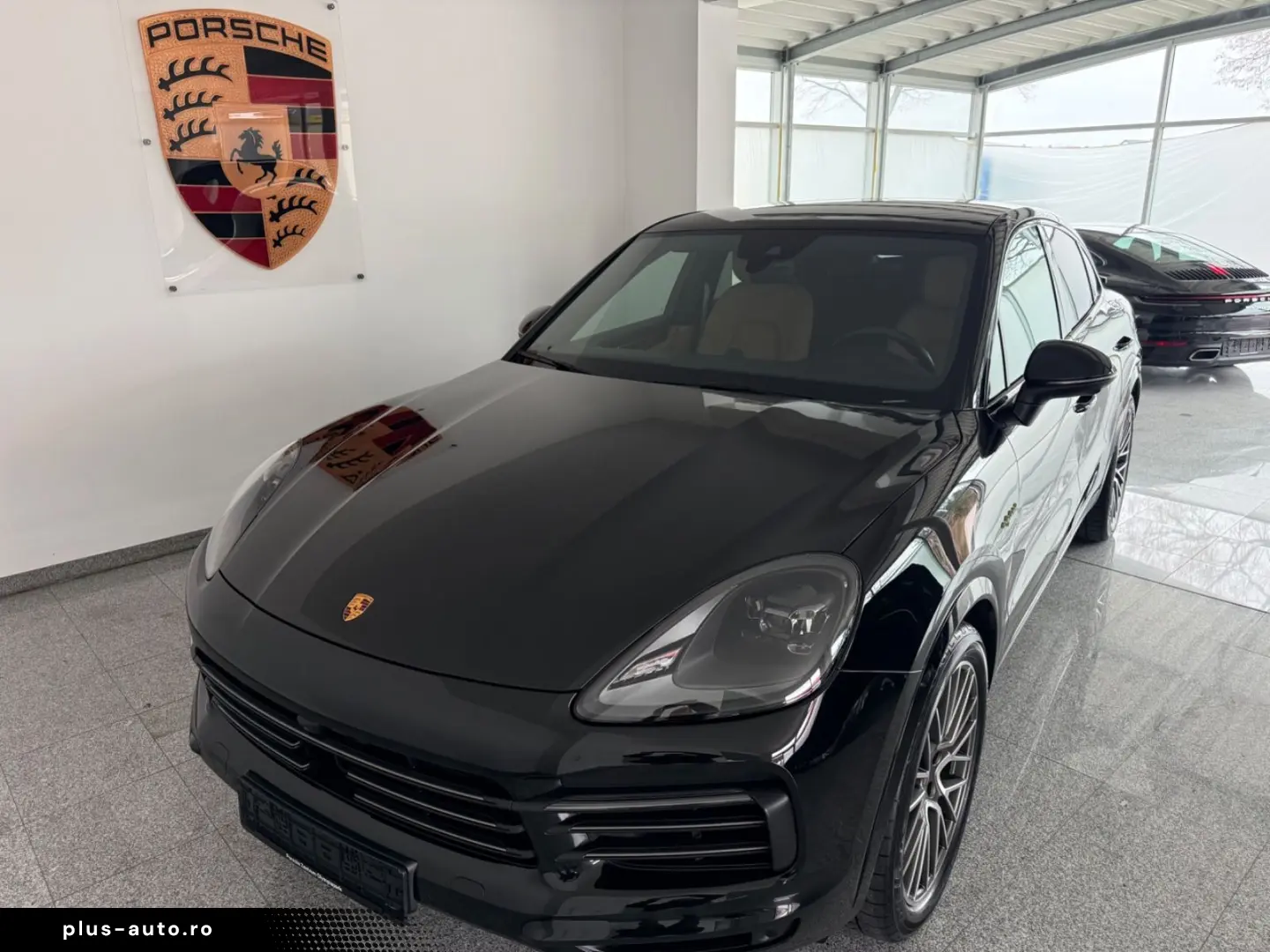 PORSCHE Cayenne Coupe E-Hybrid