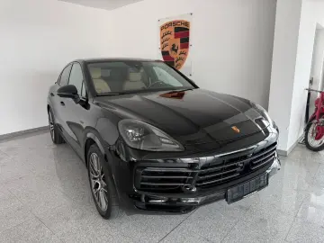 PORSCHE Cayenne Coupe E-Hybrid