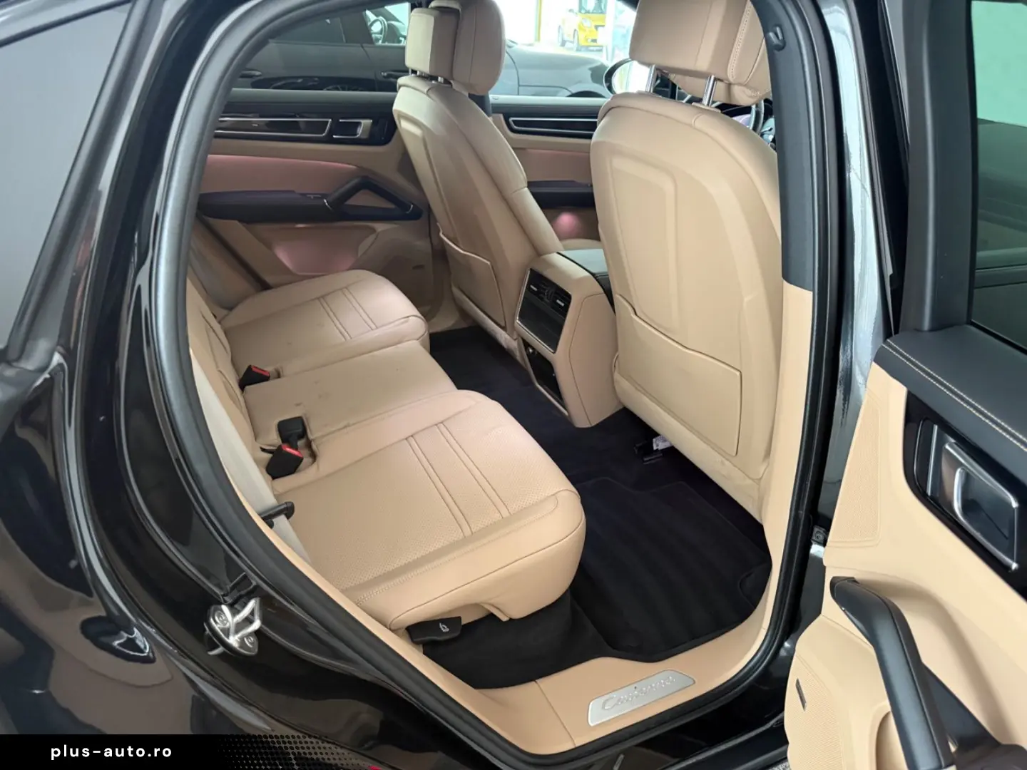 PORSCHE Cayenne Coupe E-Hybrid