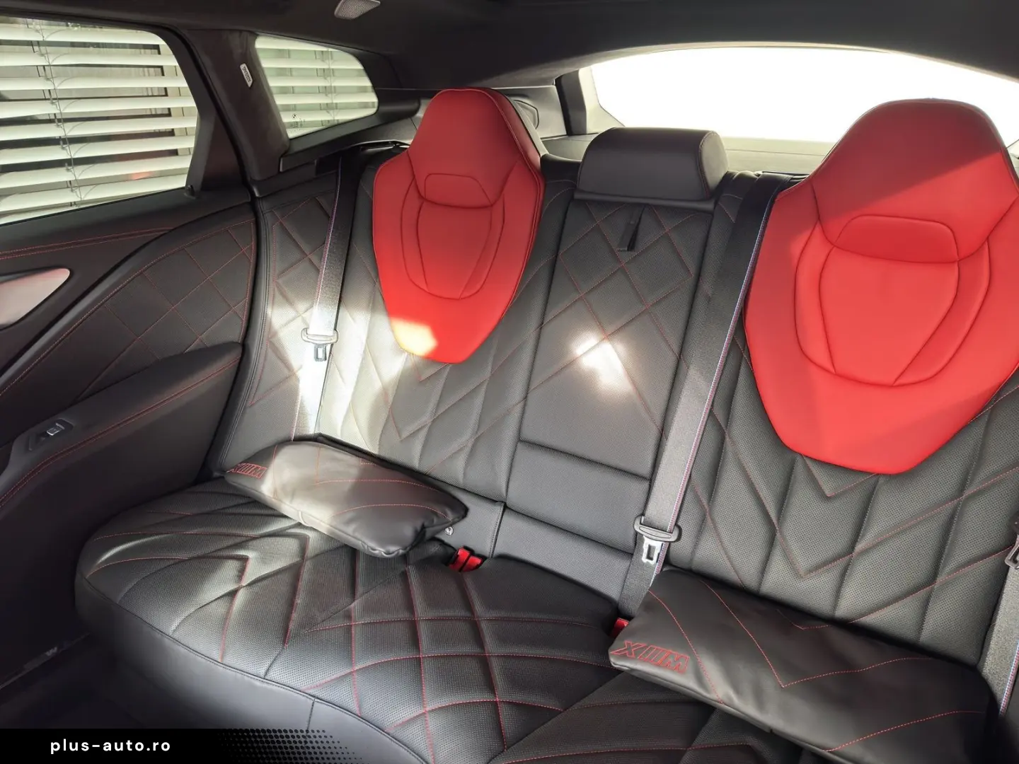 BMW XM Label ParkAss.AHK.SHZ v h.B&W.DriveAssProf.