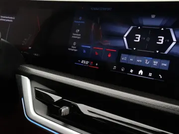 BMW XM 50e 30 kWh   Ambiance verlichting   Comfort A