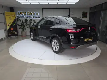 Renault Arkana 1.6 Hybrid E-Tech