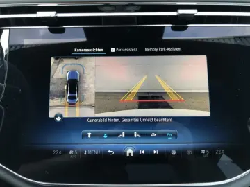 MERCEDES-BENZ AMG E 53 Hybrid 4MATIC  AMG Superscreen HUD