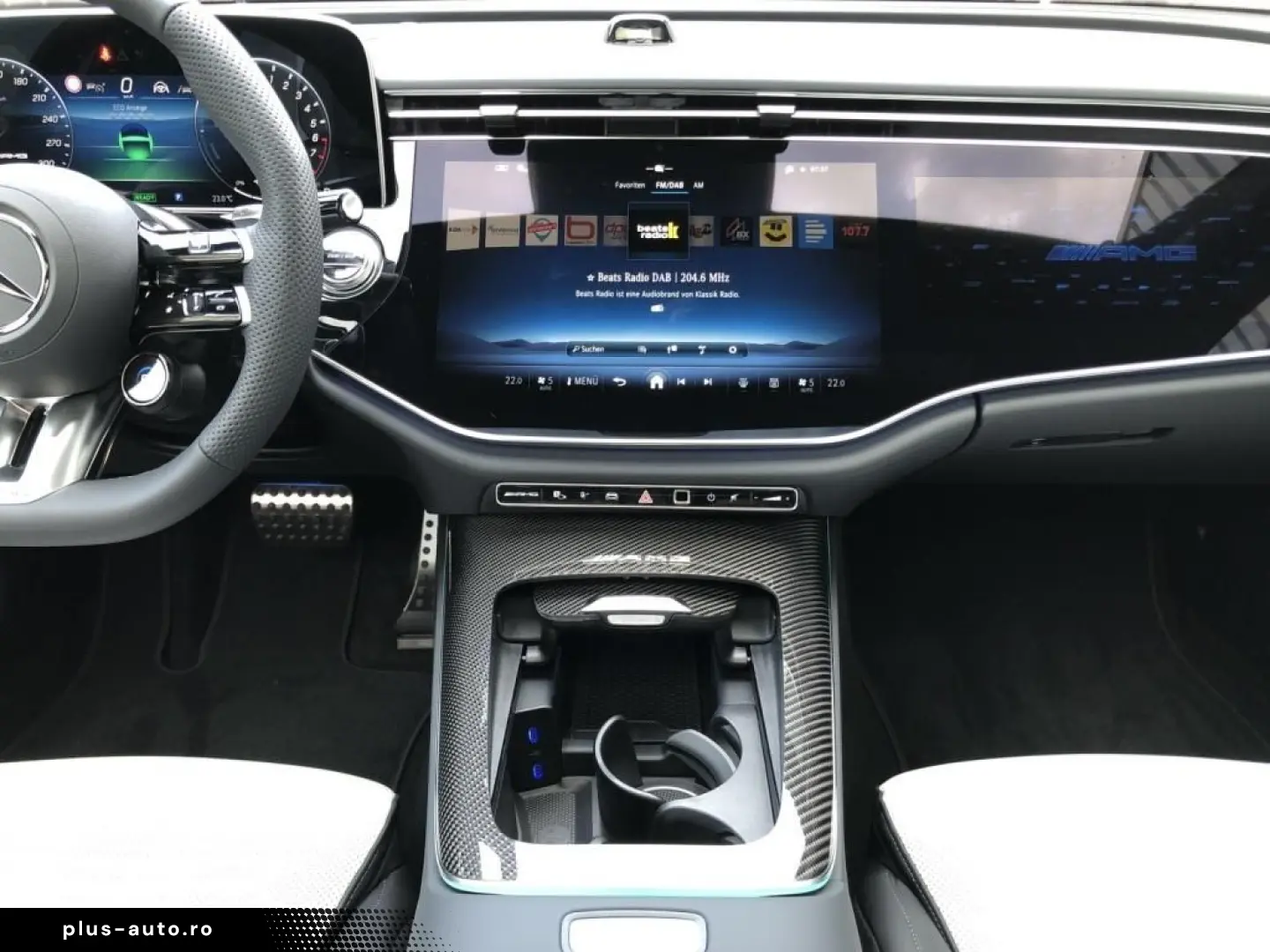 MERCEDES-BENZ AMG E 53 Hybrid 4MATIC  AMG Superscreen HUD