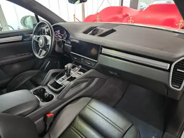 PORSCHE Cayenne Coupe E-Hybrid PlatinumEdition Burmester