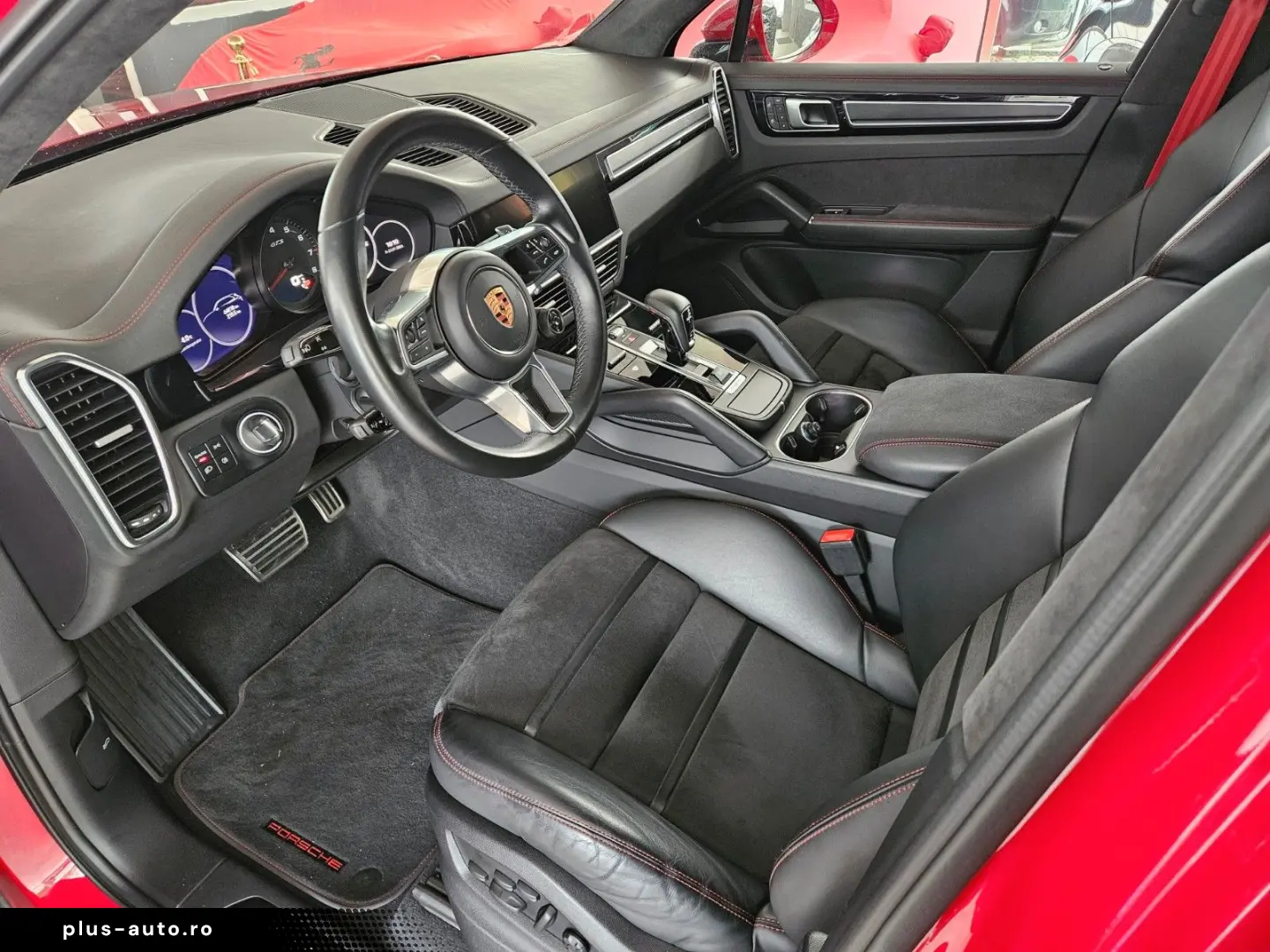 PORSCHE Cayenne GTS InnoD 4AC Matrix 360  Pano eAHK appr