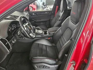 PORSCHE Cayenne GTS InnoD 4AC Matrix 360  Pano eAHK appr