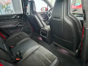 PORSCHE Cayenne GTS InnoD 4AC Matrix 360  Pano eAHK appr