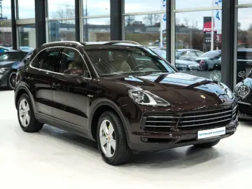 PORSCHE Cayenne E-Hybrid SPORT-CHRONO 14-WEGE BOSE PDLS