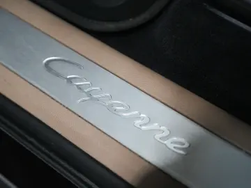 PORSCHE Cayenne E-Hybrid SPORT-CHRONO 14-WEGE BOSE PDLS