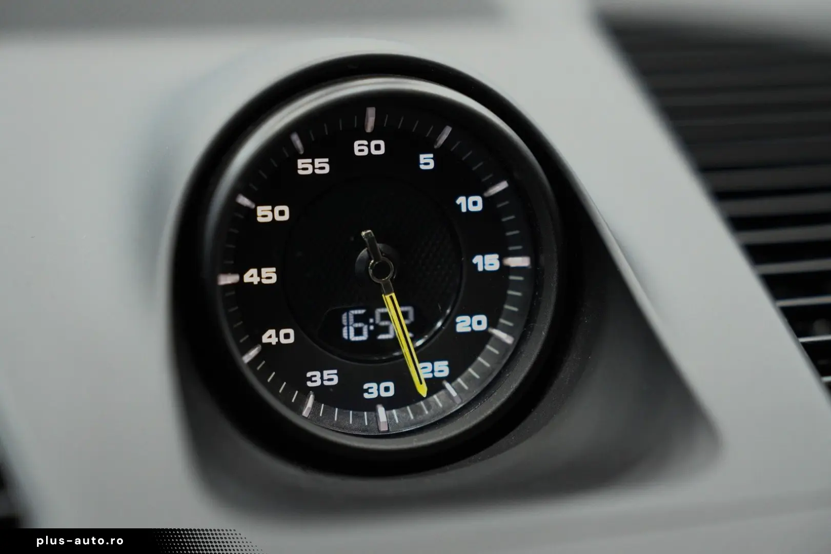 PORSCHE Cayenne E-Hybrid SPORT-CHRONO 14-WEGE BOSE PDLS