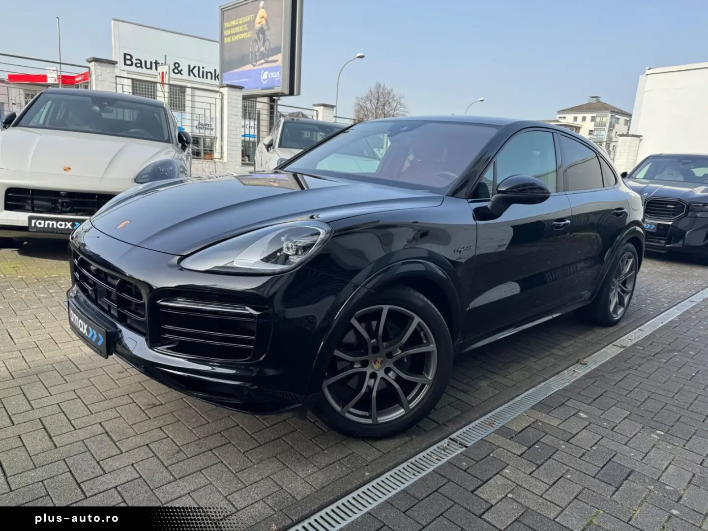 PORSCHE E-Hybrid Coupé PLATINUM-SPORTDESIGN-ACC-AHK-VOLL