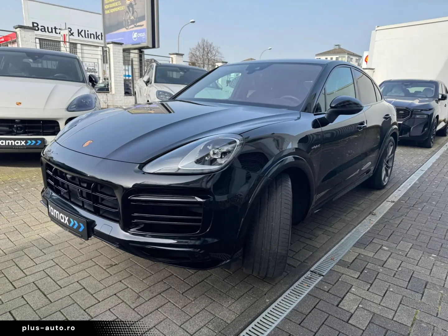 PORSCHE E-Hybrid Coupé PLATINUM-SPORTDESIGN-ACC-AHK-VOLL