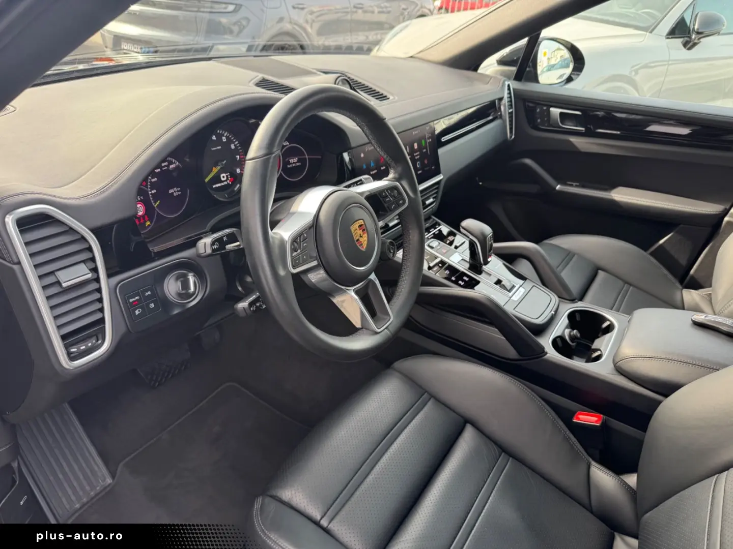 PORSCHE E-Hybrid Coupé PLATINUM-SPORTDESIGN-ACC-AHK-VOLL