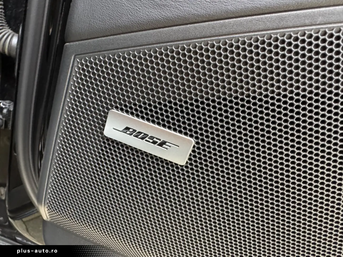 PORSCHE E-Hybrid Coupé PLATINUM-SPORTDESIGN-ACC-AHK-VOLL