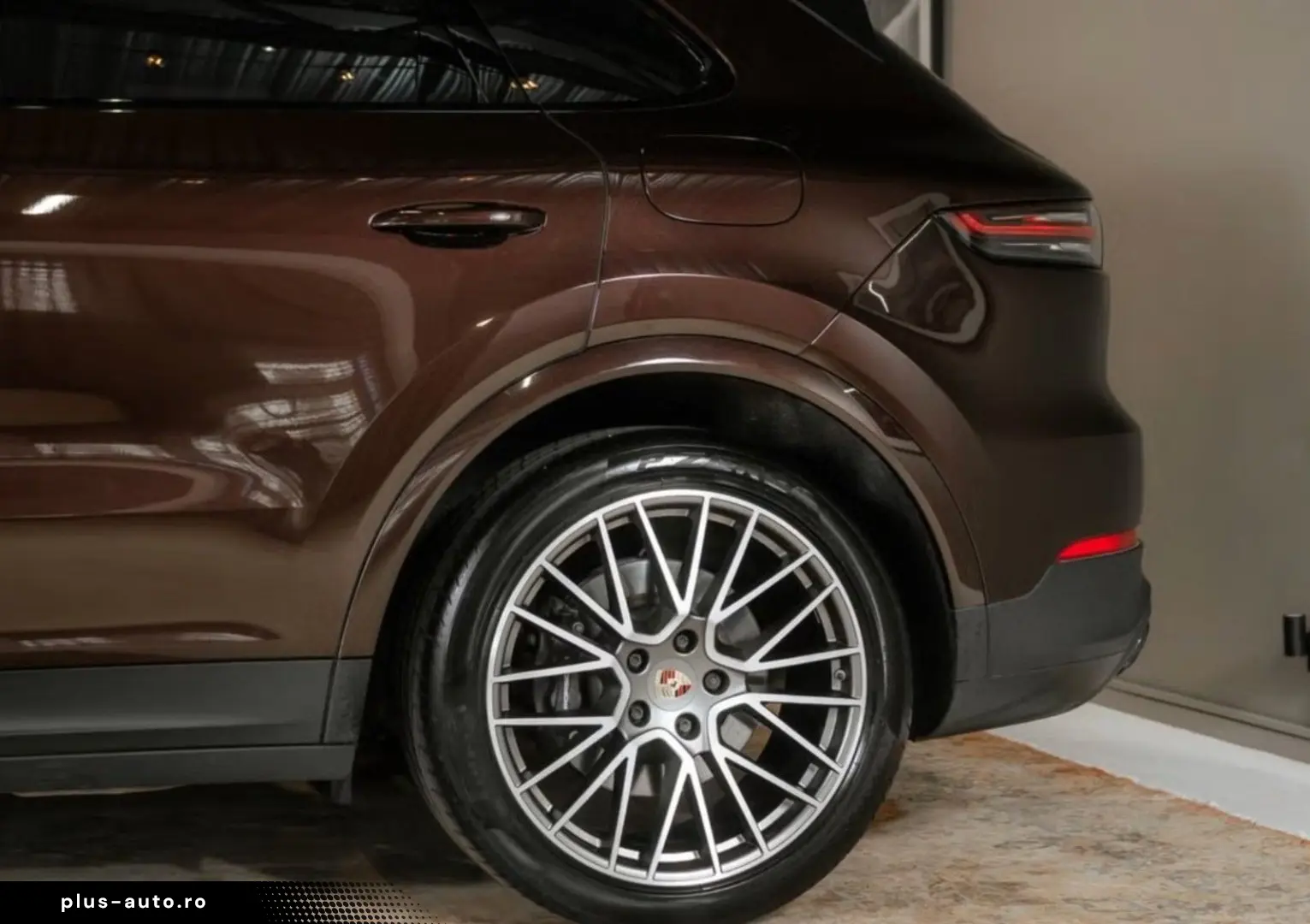 PORSCHE Cayenne E-Hybrid Platinum Edition