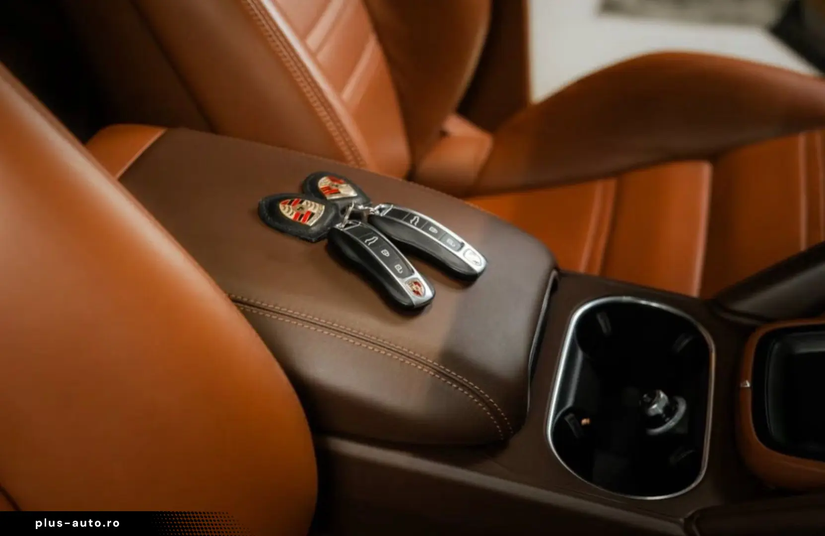 PORSCHE Cayenne E-Hybrid Platinum Edition