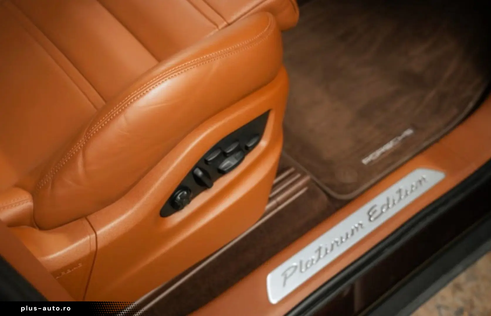 PORSCHE Cayenne E-Hybrid Platinum Edition