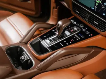 PORSCHE Cayenne E-Hybrid Platinum Edition