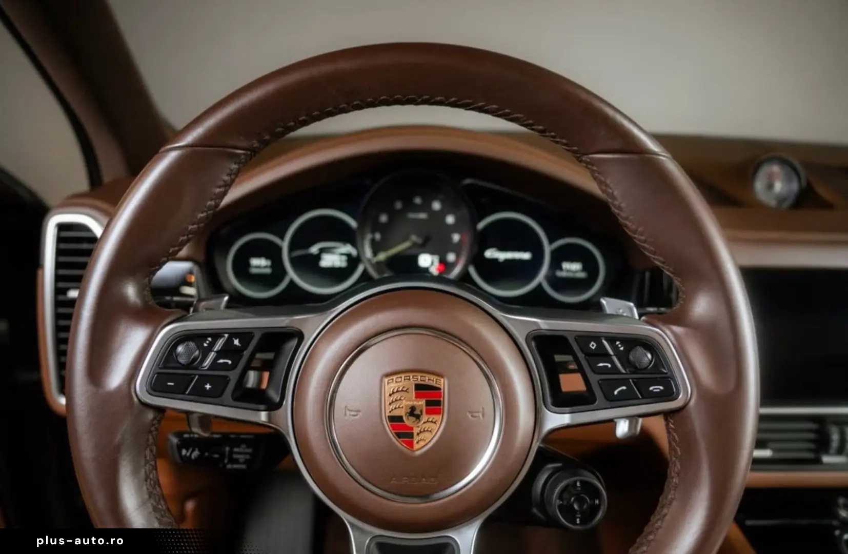 PORSCHE Cayenne E-Hybrid Platinum Edition