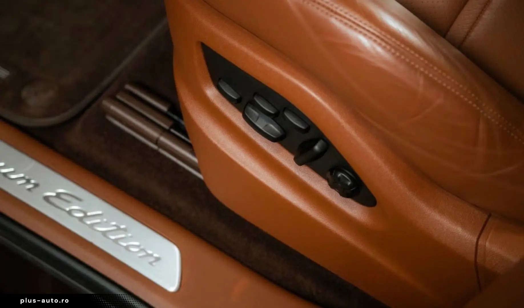 PORSCHE Cayenne E-Hybrid Platinum Edition