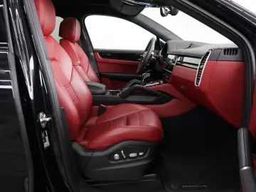 PORSCHE Cayenne Coupe E-Hybrid HeadUp Leder-rot approved