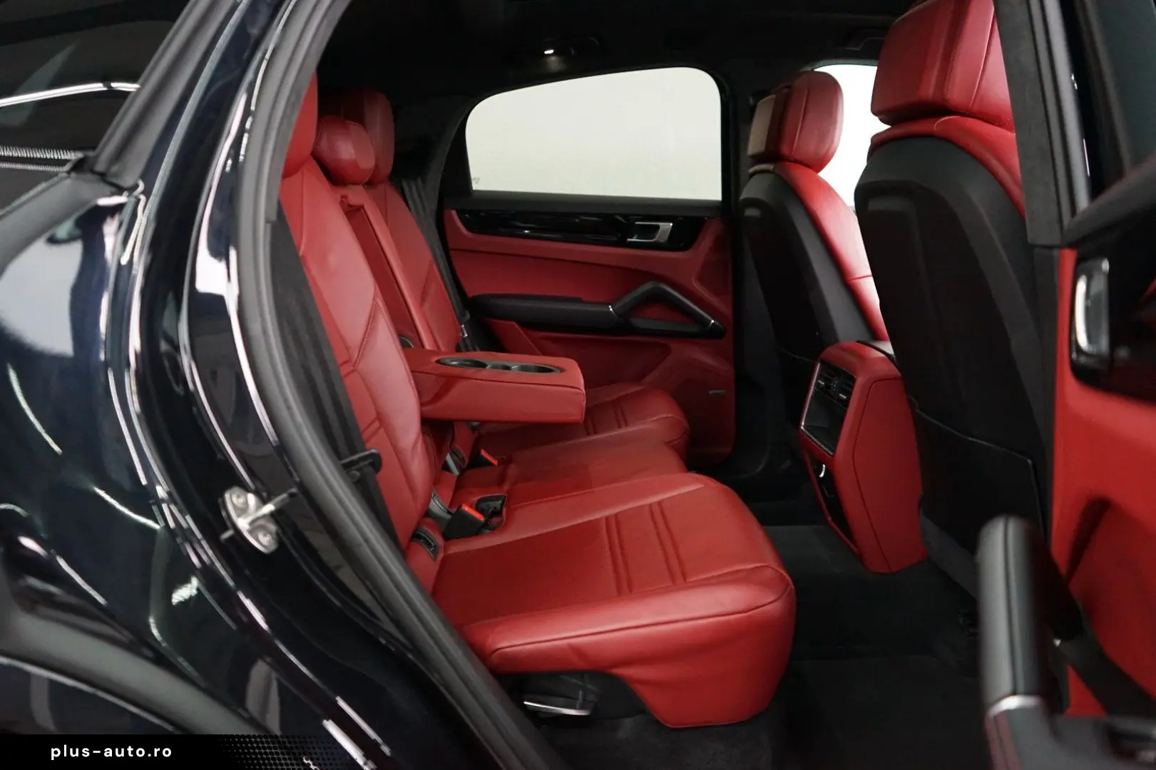 PORSCHE Cayenne Coupe E-Hybrid HeadUp Leder-rot approved