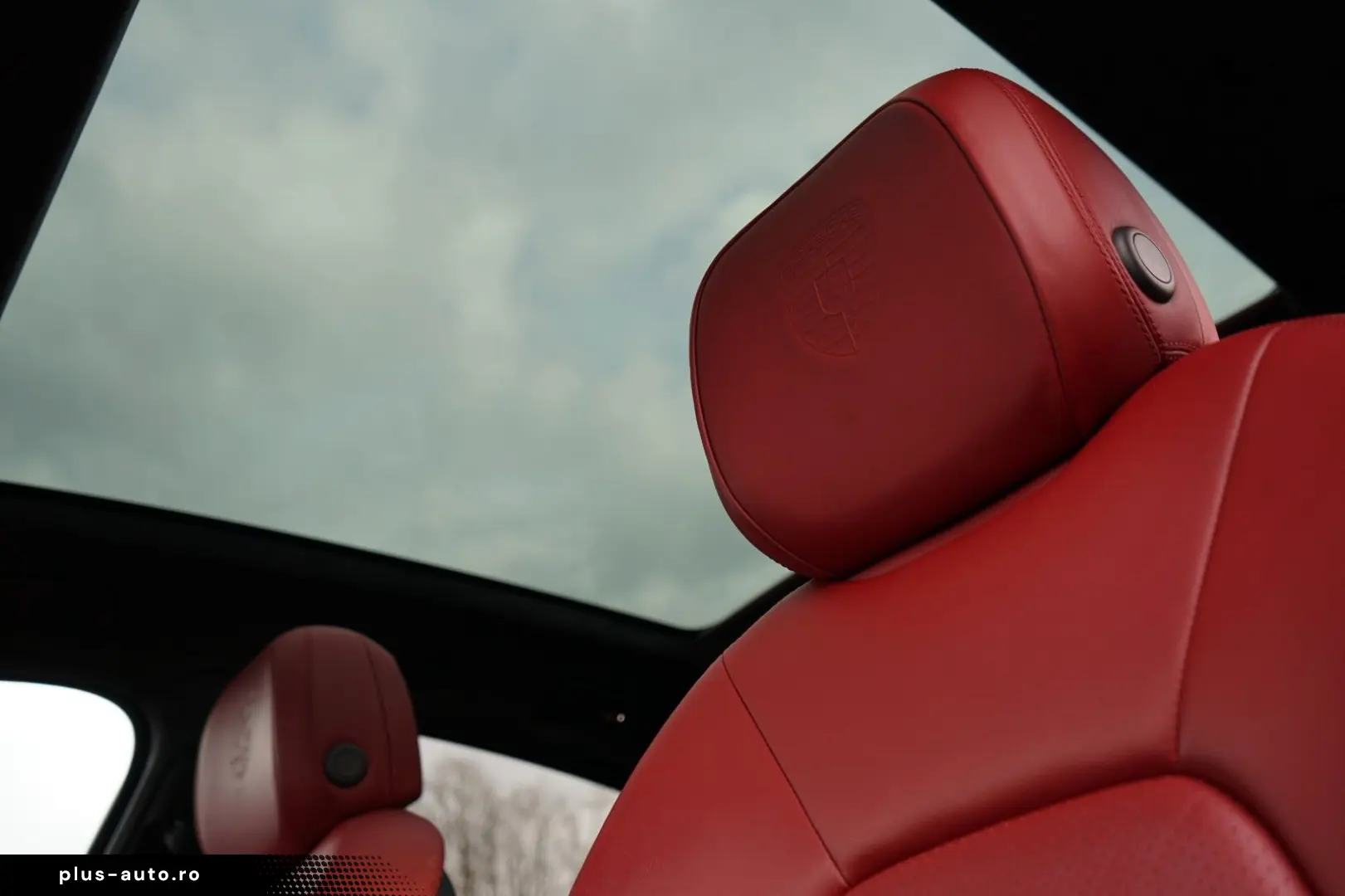 PORSCHE Cayenne Coupe E-Hybrid HeadUp Leder-rot approved