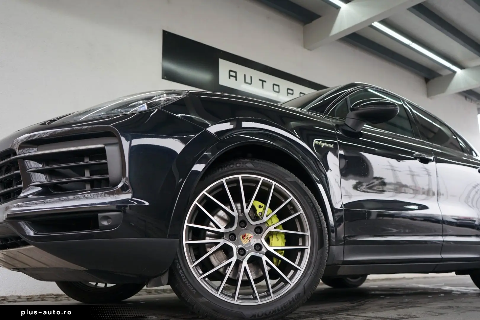 PORSCHE Cayenne Coupe E-Hybrid HeadUp Leder-rot approved