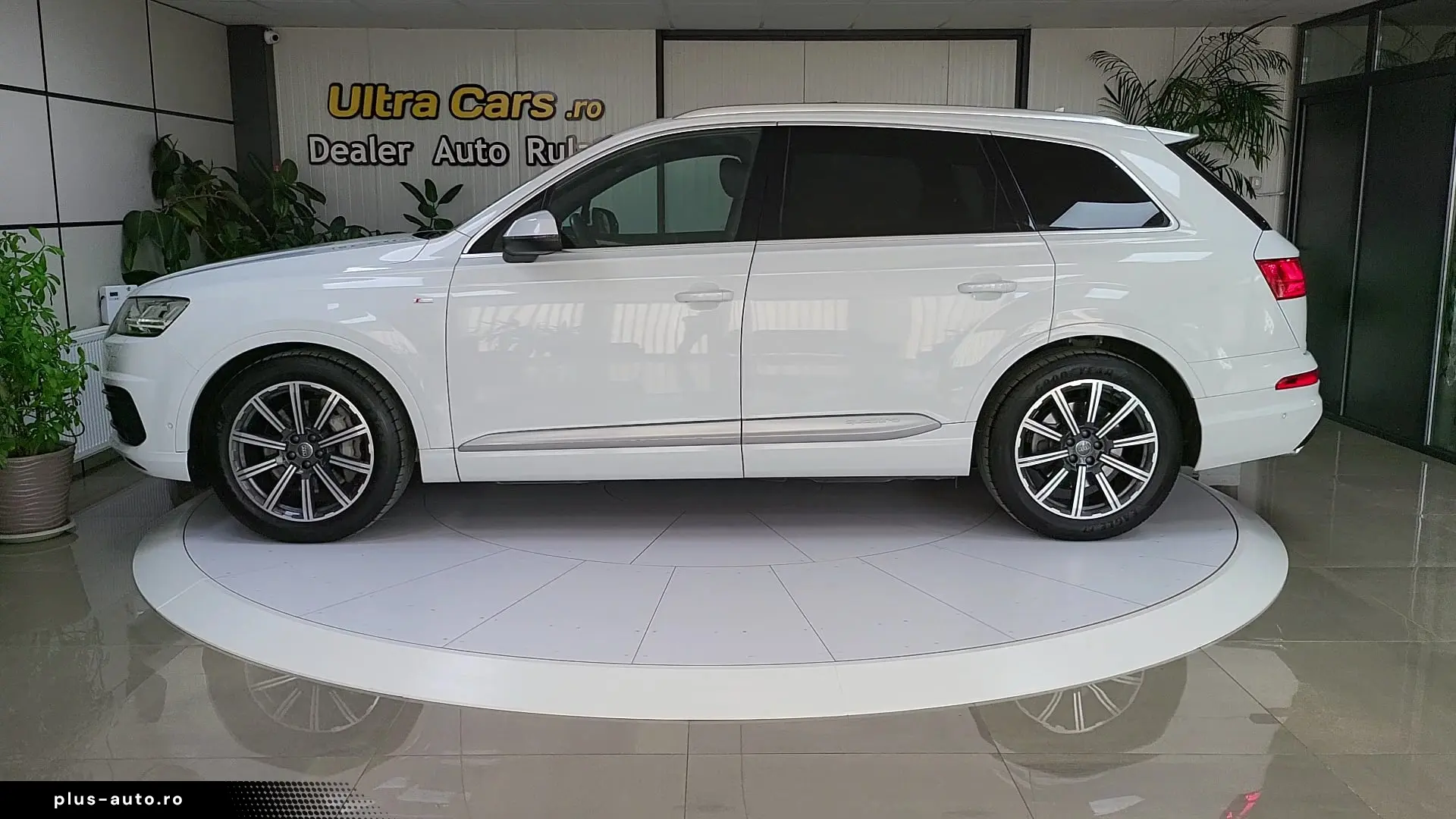 Audi Q7 3.0TDI   S-Line