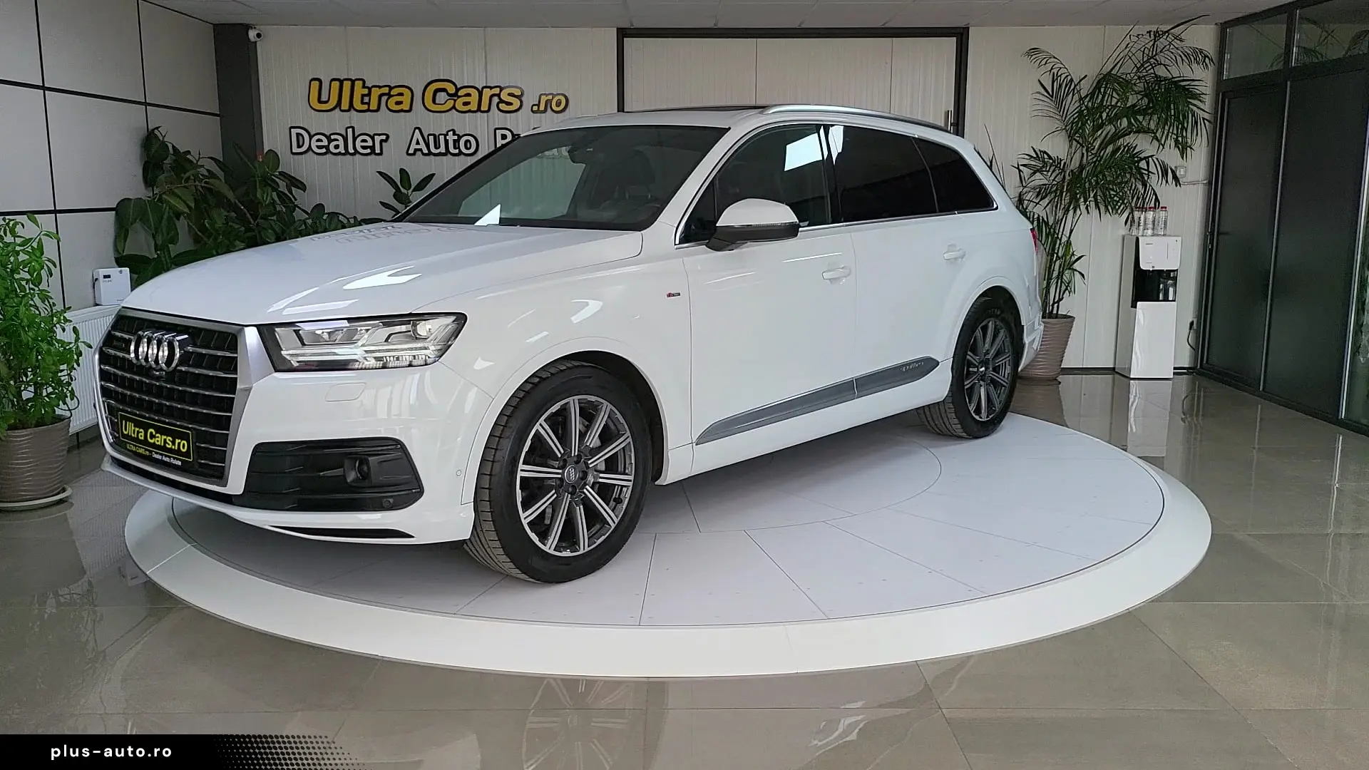 Audi Q7 3.0TDI   S-Line